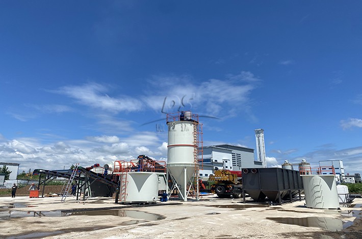 土壤淋洗设备运行现场