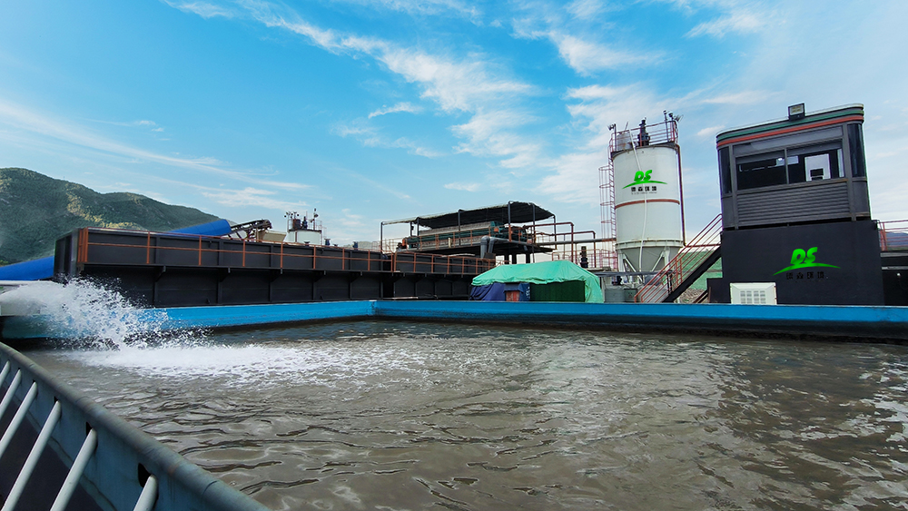 AG贵宾会土壤淋洗修复项目现场.jpg AG贵宾会土壤淋洗修复项目现场